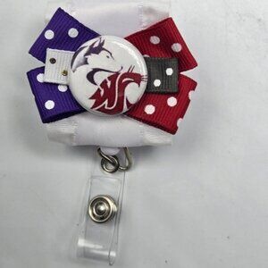 WSU Cougars UW Huskies Badge Reel House Divided Apple Cup NCAA Souvenir Doctor